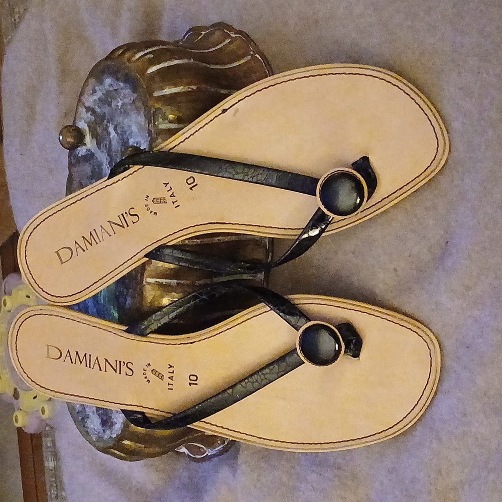 Leather Damiani's Button Flip Flop 10